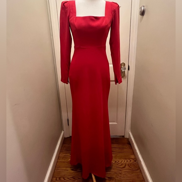 NWT red BCBGMaxAzria gown - Picture 6 of 14